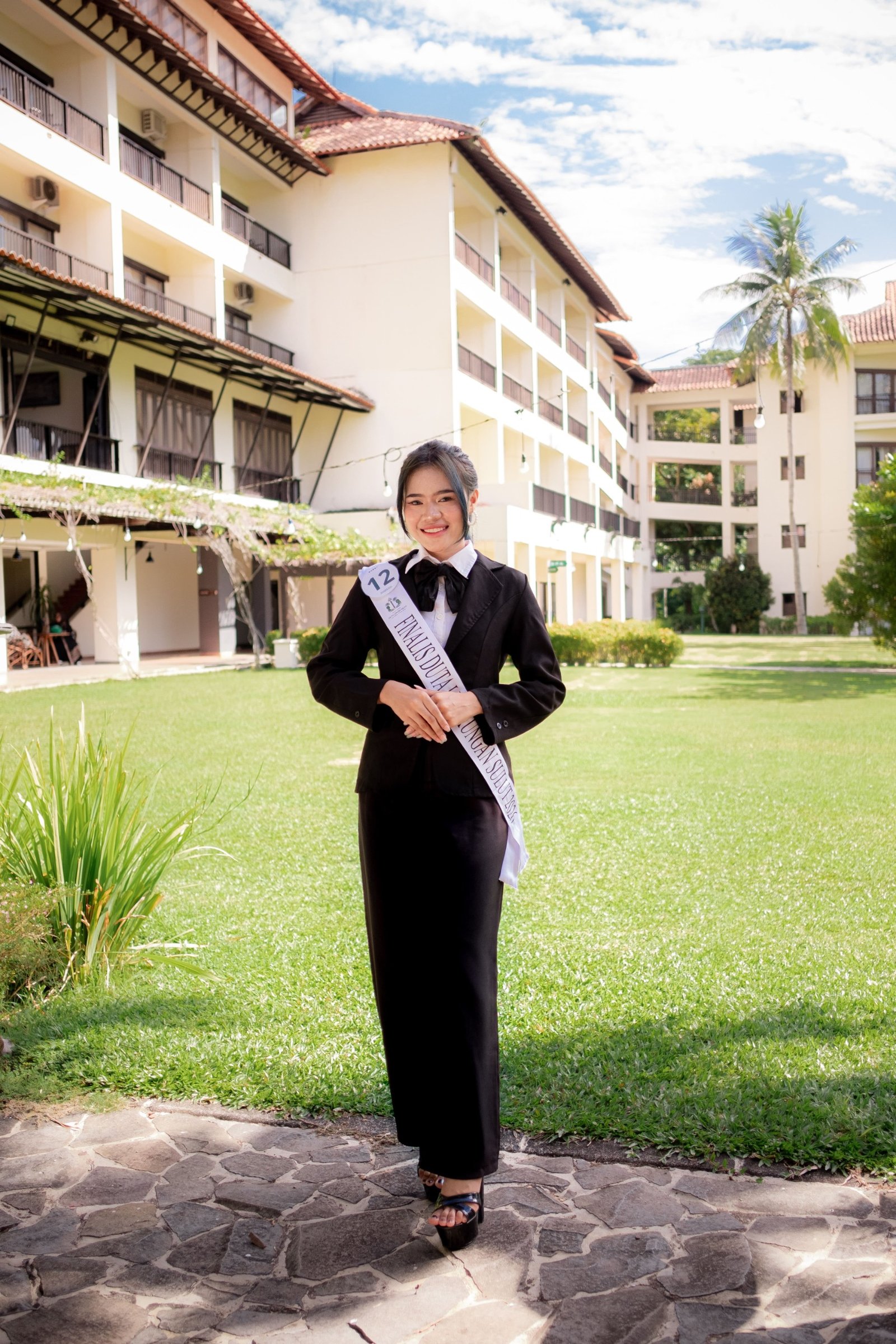 Natalia Lengkong - Minahasa Selatan