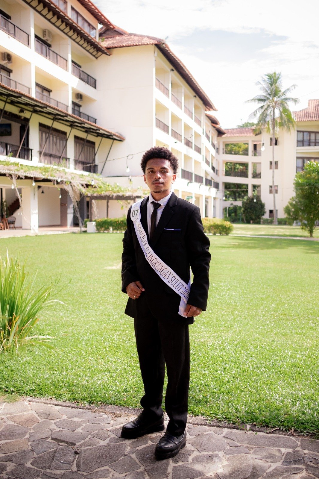 Alfrido Sawoy - Minahasa